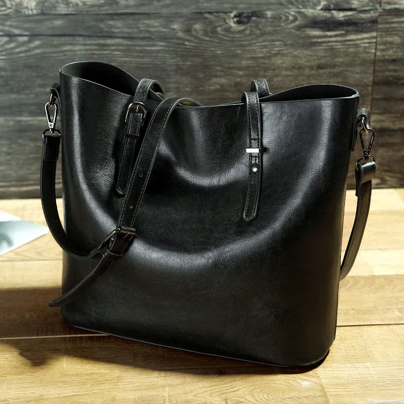 ÉléganceCuir - Sac Porté Épaule en Cuir Ciré, Style Tote Pratique – Image 8