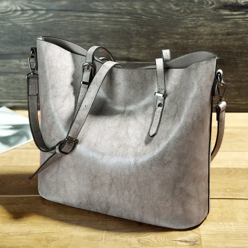 ÉléganceCuir - Sac Porté Épaule en Cuir Ciré, Style Tote Pratique – Image 5