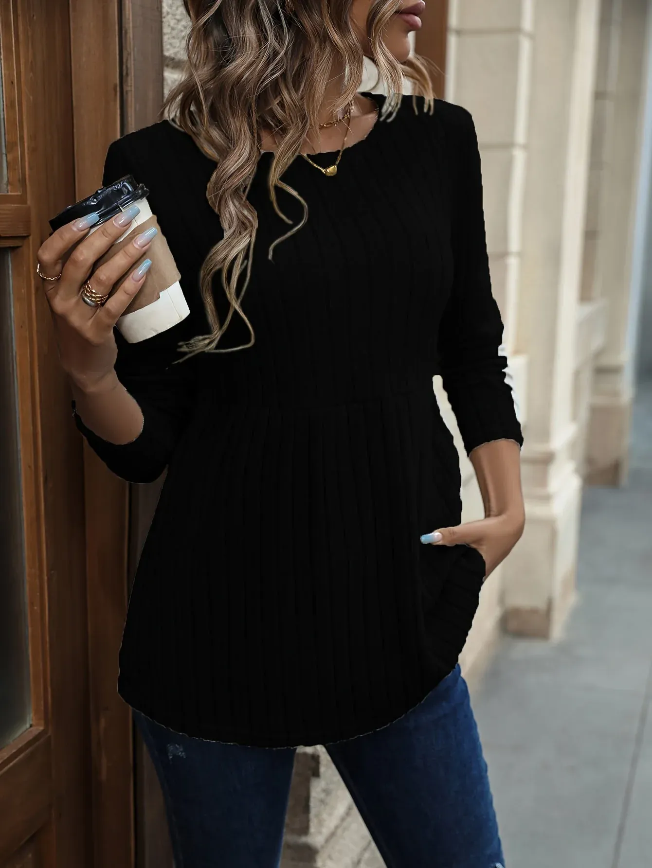 ÉléganceRib – Pull Côtelé Chic et Confortable – Image 4