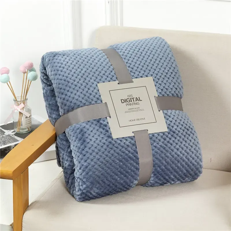 DouceHiver - Plaid Douillet en Flanelle pour Lit d'Hiver